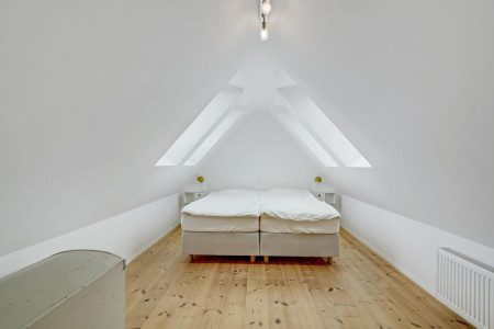 Estate udbyder flot byhus i midtbyen