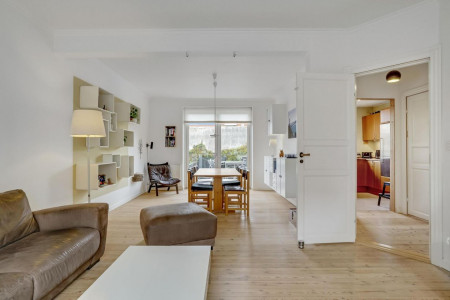 Estate udbyder flot byhus i midtbyen