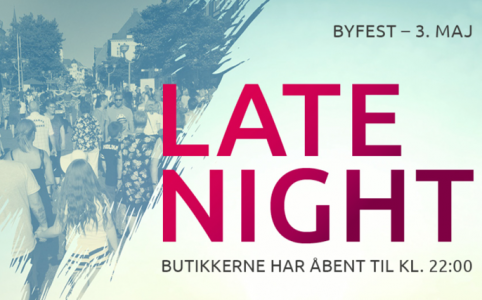 ET HISTORISK ØJEBLIK...LATE NIGHT! 