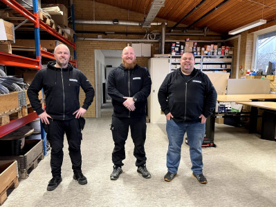 Tre musketerer hos VS Automatic