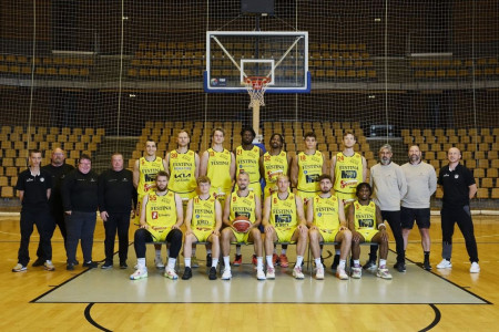 Kæmpe basket kamp i aften