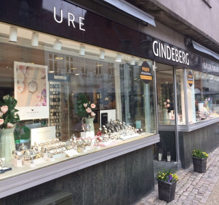 Gindeberg har 20% på smykker og ure