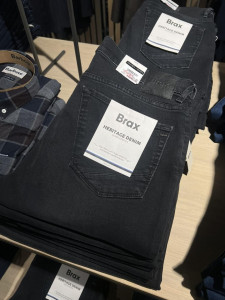 Smarte Brax jeans til kun 600 kr.