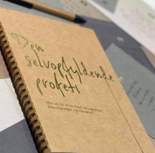 LIvets Smykke by Pernille Aalund