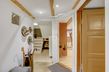 Estate udbyder flot byhus i midtbyen