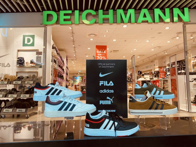 Adidas hos Deichmann i Bytorv Horsens