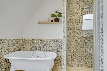 Estate udbyder flot byhus i midtbyen