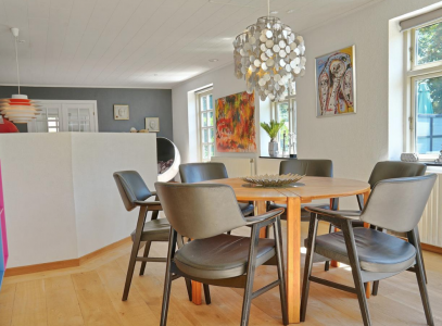 321 m² bolig til salg i Hatting